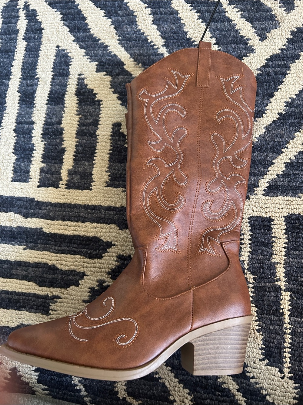 Women’s Brown Western Cowboy Boots – Stylish Embroidered Block Heel